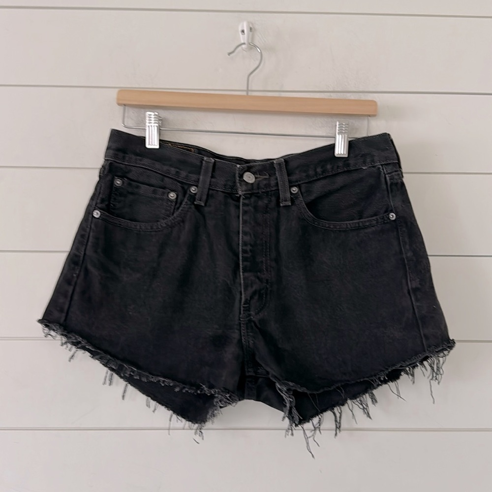 Levi’s Fits Size 28 Women 505 DYI Cutoff Black Denim Shortie Shorts 2.5 …